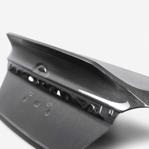 Seibon C-Style Carbon Fiber Trunk for Subaru WRX 2022 + - Image 3