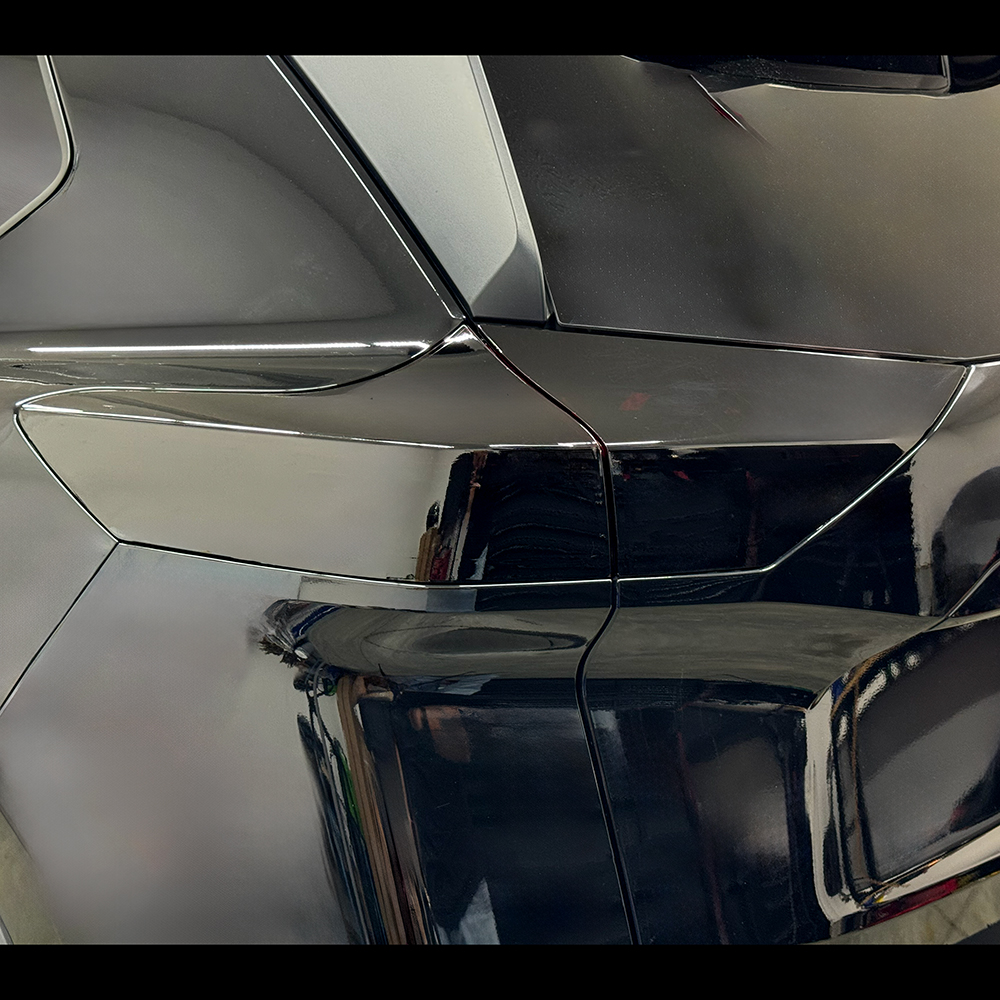 Crux Moto Tail Light Full Tint Vinyl Overlay – Dark Smoke 20% | Precision Fit for Nissan Rogue 2021 +